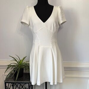 NWOT bebe Solid White Textured Basket Weave Fit Flare Dress M